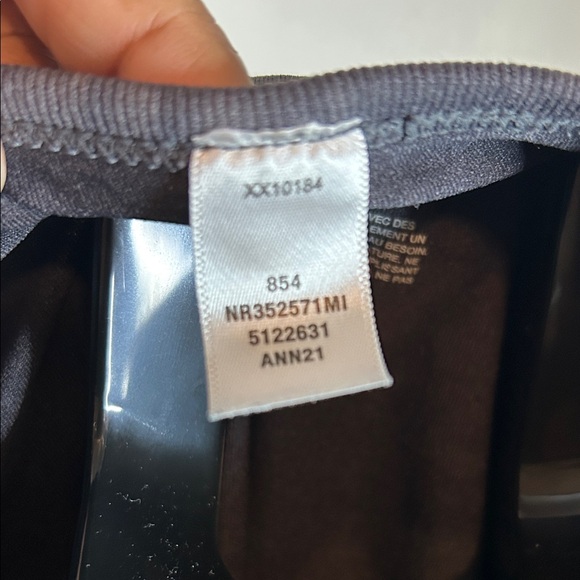 Zella Dark Gray Long Sleeve Tee Size M - Picture 3 of 10